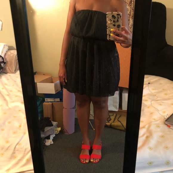 Forever 21 Black Ruffle Mini Dress - Picture 2 of 7
